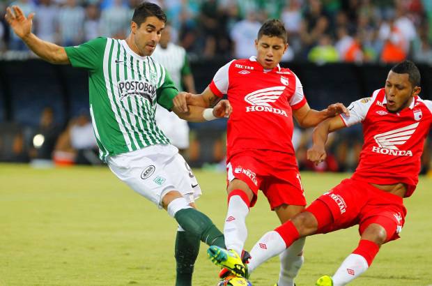 JAIME PÉREZ - El verde comenzó manejando el partido en los primeros 10 minutos del primer tiempo, pero después se fue diluyendo.