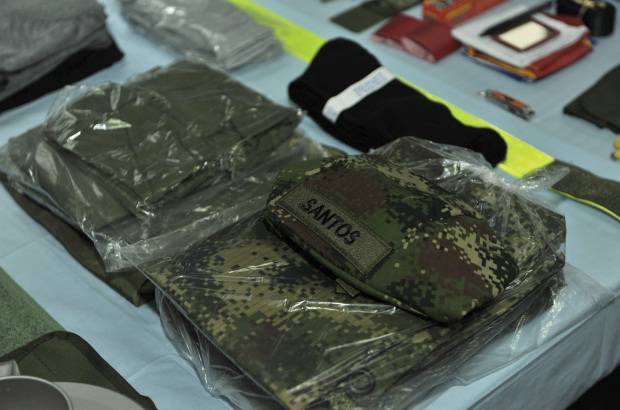 Presidencia de la Rep&#250;blica - Durante el resto del d&#237;a recibieron instrucci&#243;n sobre c&#243;mo atalajar el uniforme, es decir, vestirlo correctamente.