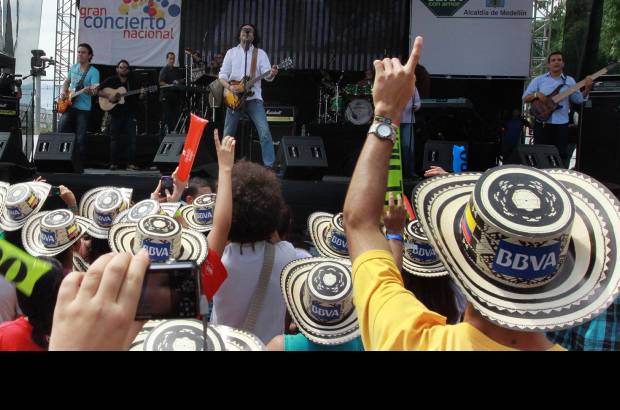 Manuel Saldarriaga - Este espect&#225;culo gratuito hizo parte del Gran Concierto Nacional, el evento simult&#225;neo m&#225;s grande de la historia del pa&#237;s, en el que se integraron los 1.102 municipios del territorio nacional, adem&#225;s de 42 escenarios en diferentes partes del mundo.