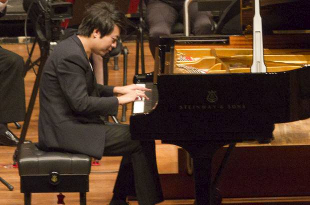Edwin Bustamante - El pianista chino Lang Lang se present&#243; en el Teatro Metropolitano.