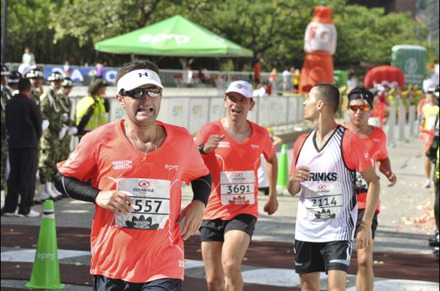 Esteban Jaramillo y Sebasti&#225;n Salazar - M&#225;s de 10 mil competidores se dieron cita en esta hist&#243;rica cita deportiva que se corr&#237;a en las modalidades de 5, 10, 21 y 42 kil&#243;metros.