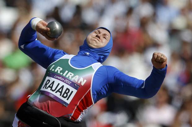 Reuters - La indumentaria deportiva de las competidoras de Ir&#225;n y Arabia Saudita han llamado la atenci&#243;n por su particularidad.