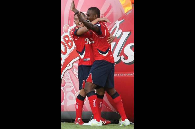 Juan Antonio S&#225;nchez - El Independiente Medell&#237;n gole&#243; 3-0 a Cali en el estadio Atanasio Girardot.