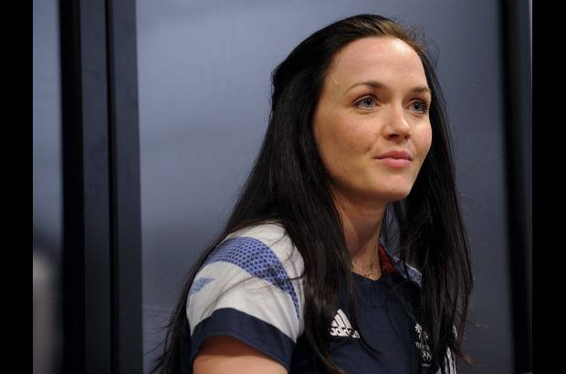 Reuters - La brit&#225;nica Victoria Pendleton es campeona en las pistas de ciclismo y fuera de ellas tambi&#233;n pelea como la deportista m&#225;s bella de Londres 2012.