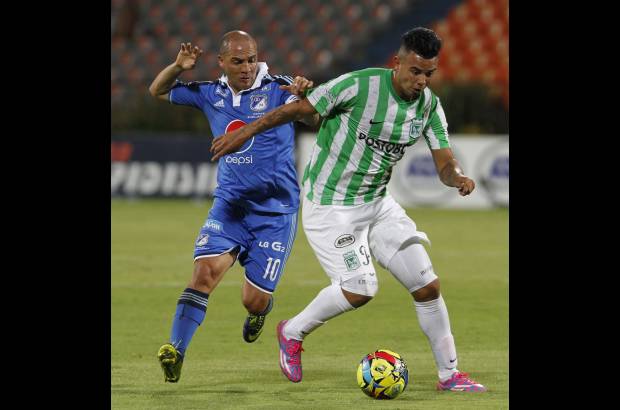 Edwin Bustamante - Con una pintura, Edwin Cardona cerr&#243; la hist&#243;rica goleada.