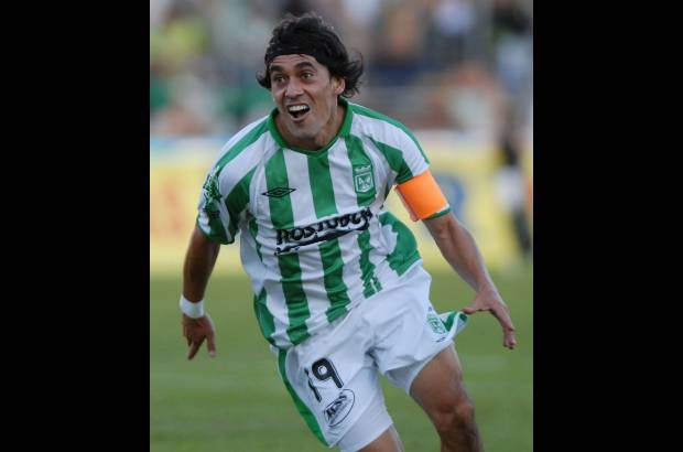 R&#243;binson S&#225;enz - 54 goles hizo con Nacional y 10 en el f&#250;tbol de Estados Unidos (MetroStar).
