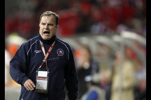 AP - Muy llamativo que el partido podría haber terminado empatado, porque faltando muy poco ellos tuvieron una ocasión muy clara. Me pareció el triunfo merecido, dijo Bielsa en conferencia de prensa.