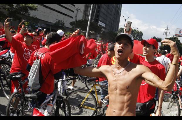Donaldo Zuluaga - Los participantes recorrieron 14 kil&#243;metros de distancia montados en sus bicicletas.