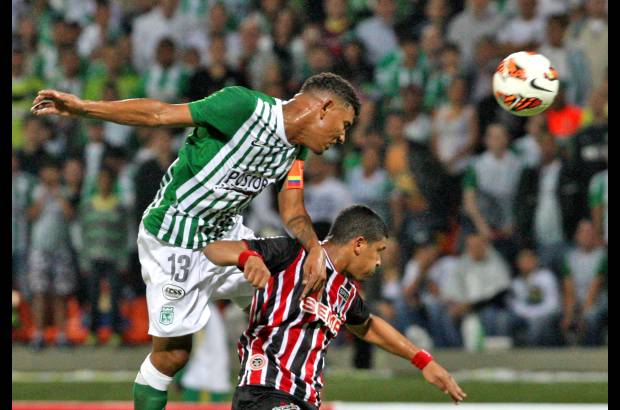 Juan Antonio S&#225;nchez - En el minuto 28 Maicon estuvo cerca de marcar un autogol tratando de despejar el bal&#243;n que por poco se mete en su propia porter&#237;a.