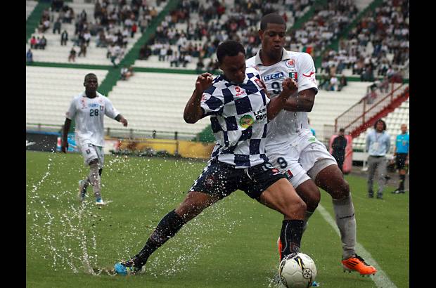 Colprensa - El resultado y el fútbol mostrado supera lo esperado, dados los antecedentes, pues ya no están tres figuras: Wason Rentería, Carlos Carbonero y Dayro Moreno.