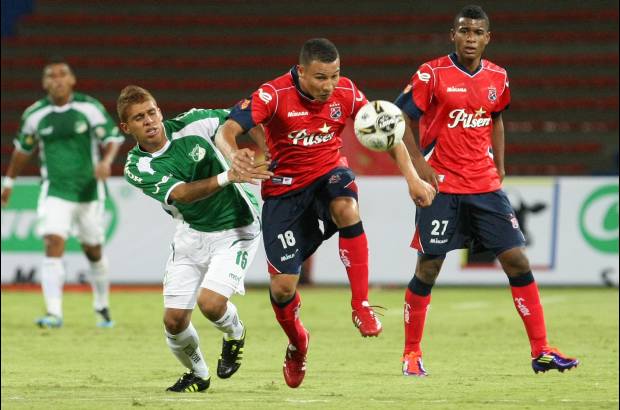 Juan Antonio S&#225;nchez - El Independiente Medell&#237;n gole&#243; 3-0 a Cali en el estadio Atanasio Girardot.
