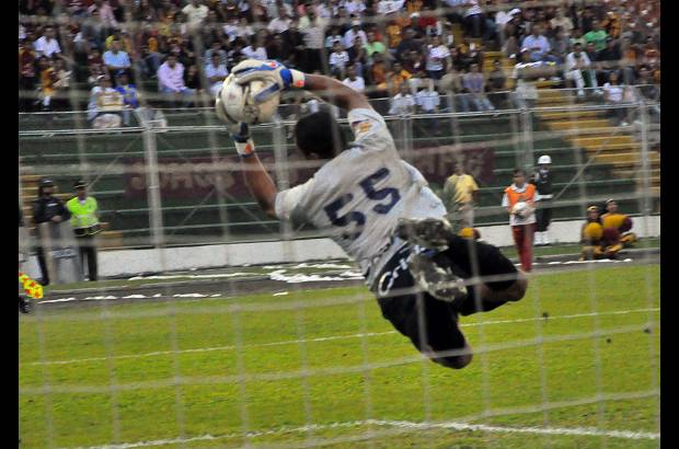 Colprensa - El Once Caldas es el &#250;nico l&#237;der del torneo con 13 puntos.