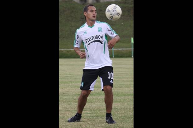 R&#243;binson S&#225;enz - Otra de las nuevas caras y que tambi&#233;n lleg&#243; procedente del cuadro azucarero es el volante Jonathan &#193;lvarez, quien se puso la camiseta 10 y espera llenar de buenas ideas el mediocampo verdolaga.