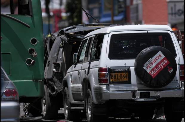 Foto Christian Castillo- Colprensa - El primer mandatario confirm&#243; que en los hechos muri&#243; el conductor del carro en el que se movilizaba el exministro, lo mismo que un subintendente que hac&#237;a parte de su esquema de seguridad.