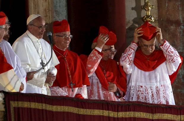 REUTERS - Pero el 31 de diciembre del a&#241;o 532 fue elegido papa Mercurio el romano. Mercurio era nombre pagano, por lo que el nuevo pont&#237;fice cambi&#243; de nombre y se llam&#243; Juan II, en honor de su predecesor Juan I.