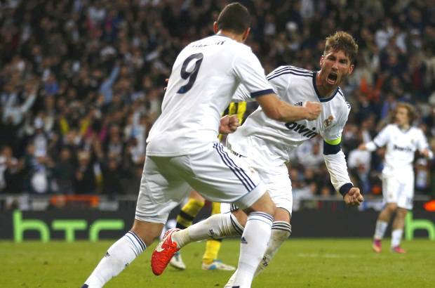 REUTERS - El Madrid necesitaba un 3-0 para dar la vuelta al marcador, pero los goles llegaron casi con el tiempo cumplido.