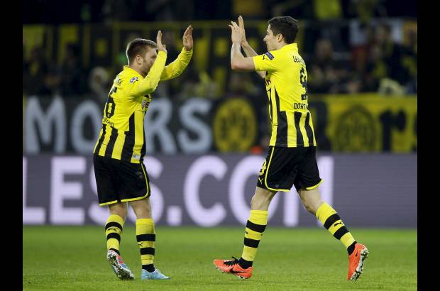 Reuters - En Alemania, el Dortmund pasó en una remontada épica. Venció 3-2 a Málaga.