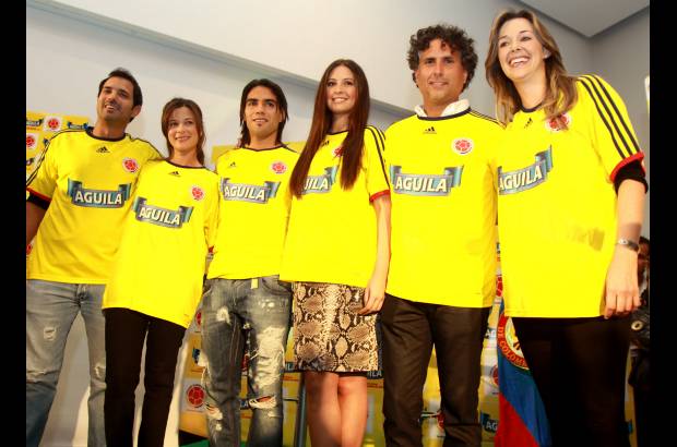 Colprensa - Bavaria, patrocinador de la selecci&#243;n Colombia, dio a conocer detalles de su campa&#241;a a favor del equipo nacional, no solo en el Mundial Sub20 de la Fifa, sino en la Copa Am&#233;rica. Al evento asisti&#243; el jugador Falcao Garc&#237;a y algunos actores de la televisi&#243;n colombiana.