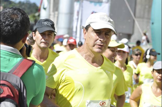 Esteban Jaramillo y Sebastián Salazar - Más de 10 mil competidores se dieron cita en esta histórica cita deportiva que se corría en las modalidades de 5, 10, 21 y 42 kilómetros