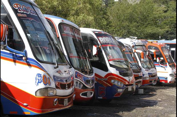 Foto R&#243;binson S&#225;enz - La par&#225;lisis en el servicio de este grupo de transportadores result&#243; un poco sorpresiva.