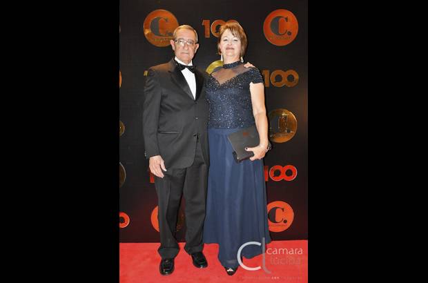 Foto Cámara Lúcida - Gustavo Londoño y Monserrat Begue.