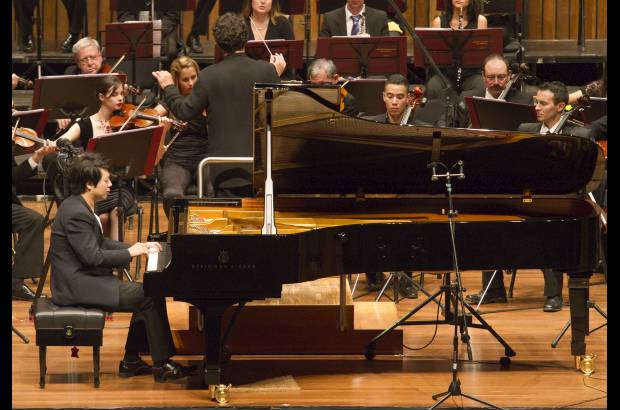 Edwin Bustamante - El &#250;nico recital que Lang Lang ofreci&#243; en Medell&#237;n, comenz&#243; con la interpretaci&#243;n del concierto no.1 para piano de Ludwig Van Beethoven.