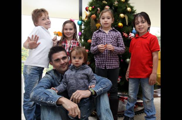 Julio César Herrera - Su familia es el polo a tierra, la que lo hace vivir sin perder el norte y sin permitir que la fama se le suba a la cabeza.