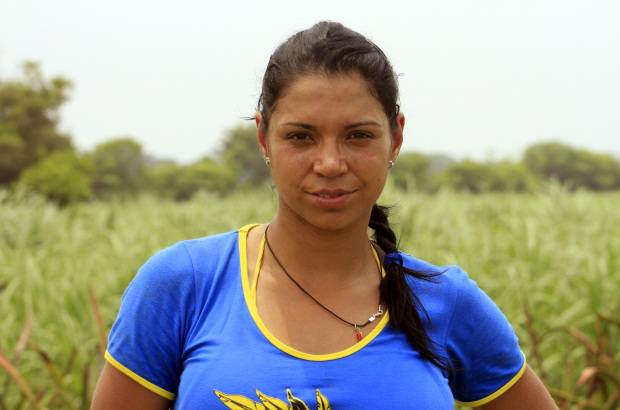 Cortes&#237;a Canal Caracol - JENNY LEIDY MORENO: Bailarina de samba y capoeira, es una mujer emprendedora, sencilla, luchadora, aunque malgeniada en algunos momentos. Tiene 29 a&#241;os.