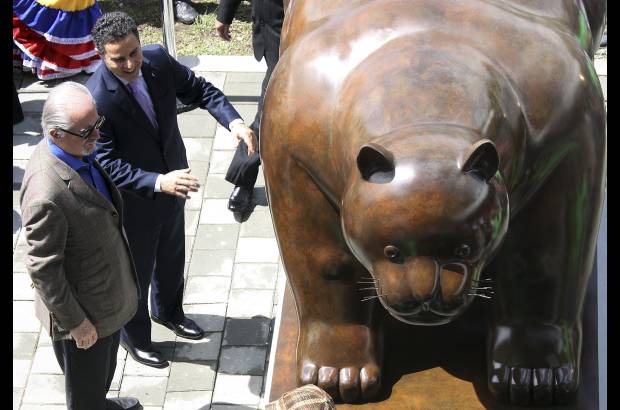 Esteban Vanegas - La creación, que llegó a Cartagena proveniente de los talleres del maestro Botero en Italia, fue desplazada a Medellín por vía terrestre.