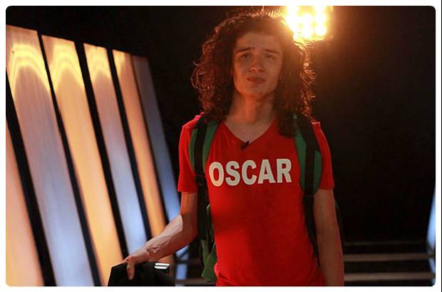 Cortes&#237;a Canal RCN - Los ruegos de Mateo fueron escuchados, por lo menos por unos d&#237;as m&#225;s. &#211;scar se convert&#237;a en el octavo eliminado de la competencia, pero no ser&#237;a su fin.