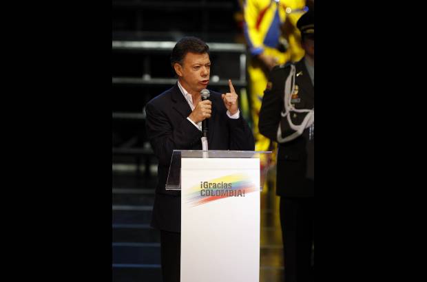 Colprensa - "Quiero que los habitantes de América Latina tengan una región más unida en la generación de prosperidad y bienestar, más solidaria en lo social y más segura en lo económico", indicó Santos.