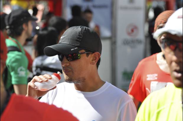 Esteban Jaramillo y Sebasti&#225;n Salazar - M&#225;s de 10 mil competidores se dieron cita en esta hist&#243;rica cita deportiva que se corr&#237;a en las modalidades de 5, 10, 21 y 42 kil&#243;metros.