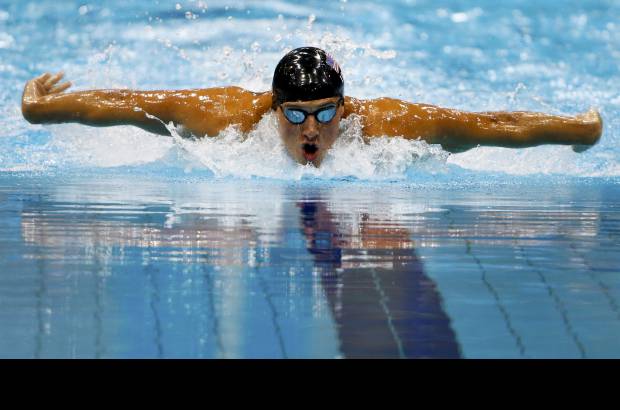 Reuters - El nadador Ryan Lochte admiti&#243; en un programa de radio que orin&#243; en la piscina donde ha venido compitiendo en los Juegos Ol&#237;mpicos.