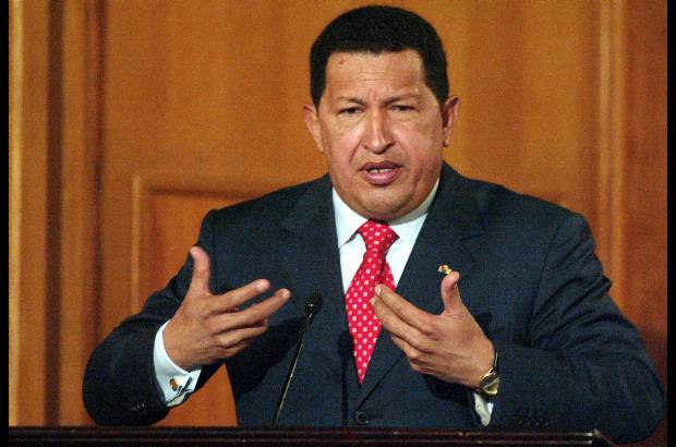 Reuters - En el a&#241;o 2005 empez&#243; la expropiaci&#243;n de tierras por parte del Gobierno venezolano gracias a la Ley de Tierras aprobada en el a&#241;o 2002. Tambi&#233;n en el 2005 todas curules del Parlamento fueron ganadas por partidarios de Ch&#225;vez porque la oposici&#243;n se retir&#243; de las elecciones.