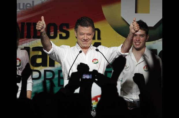 Colprensa - Juan Manuel Santos reiteró su llamado a la unidad nacional para derrotar el terrorismo, la pobreza y el desempleo.