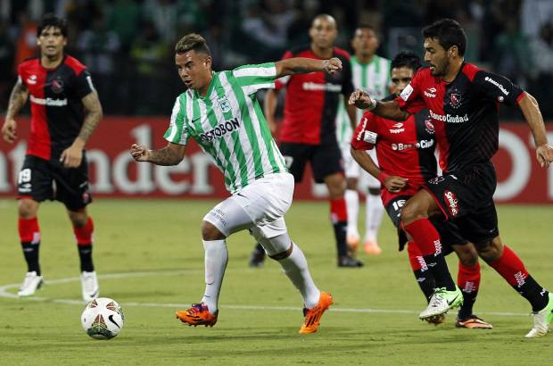 FOTOS JAIME PÉREZ - De la mano de Edwin Cardona, Nacional debutó con triunfo en la Copa Libertadores tras vencer a Newell's Old Boys.