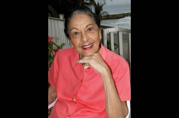 Colprensa - A los 83 años de edad falleció en Cartagena, a causa de una infección renal y pulmonar, Sonia Osorio, uno de los grandes iconos de la cultura colombiana.
