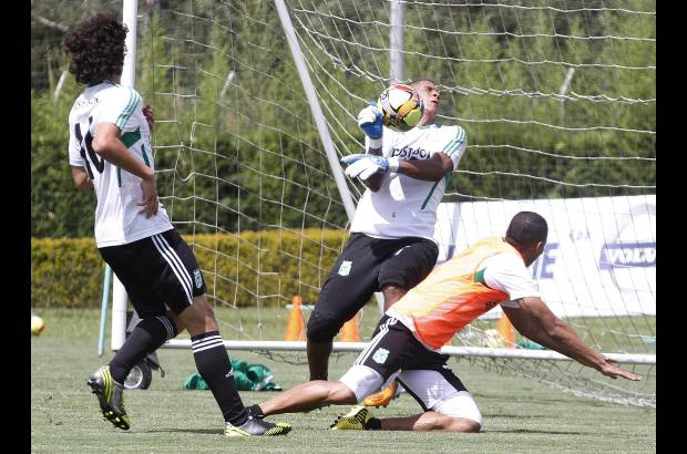 Foto R&#243;binson S&#225;enz - Cristian Bonilla se perfila como el arquero titular en Bogot&#225;.