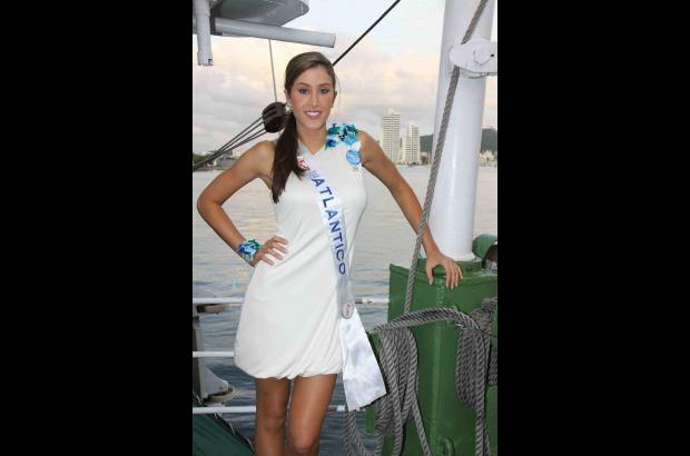 Colprensa - La Señorita Atlántico, Laura Victoria Jesurun Saade, tiene uno de los conjuntos más armoniosos del Concurso.
