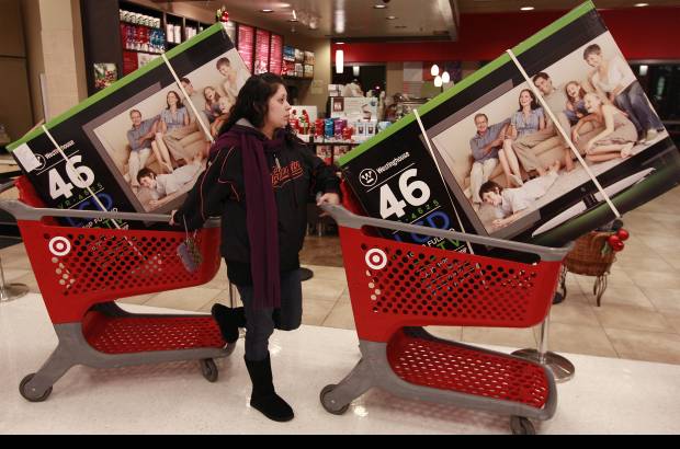 AP - En la actualidad hay nueve millones de estadounidenses que trabajan a tiempo parcial, muchos de ellos contratados para posiciones de ese tipo en esta temporada de ventas navide&#241;as.