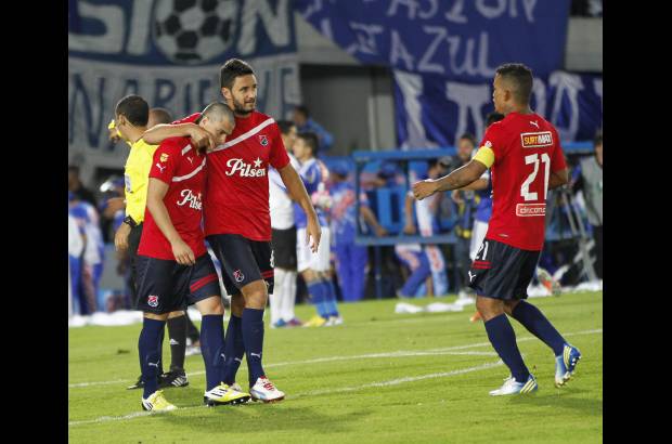 Hern&#225;n Vanegas - Millonarios alcanz&#243; la estrella 14 al superar en la gran final de la Liga Postob&#243;n II-2012 al Independiente Medell&#237;n. Dram&#225;tica definici&#243;n desde los penaltis despu&#233;s de empatar 0-0 en la ida y 1-1 este domingo.
