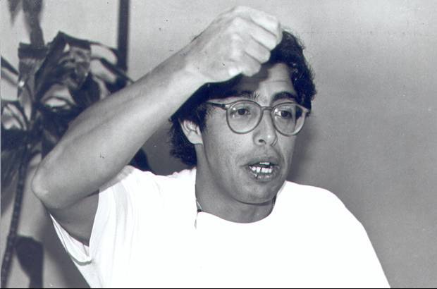 Archivo - Su primera incursión en la vida pública fue como alcalde menor de Sumapaz, Cundinamarca, en 1989. En menos de un año fue destituido por lo que Garzón demandó al estado y recibió una indemnización meses antes de morir.