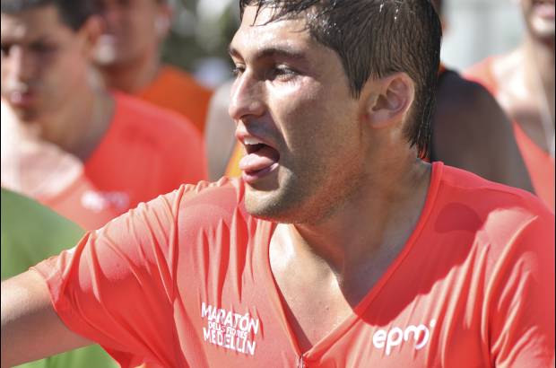 Esteban Jaramillo y Sebasti&#225;n Salazar - M&#225;s de 10 mil competidores se dieron cita en esta hist&#243;rica cita deportiva que se corr&#237;a en las modalidades de 5, 10, 21 y 42 kil&#243;metros.