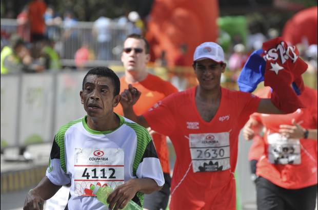 Esteban Jaramillo y Sebasti&#225;n Salazar - M&#225;s de 10 mil competidores se dieron cita en esta hist&#243;rica cita deportiva que se corr&#237;a en las modalidades de 5, 10, 21 y 42 kil&#243;metros.