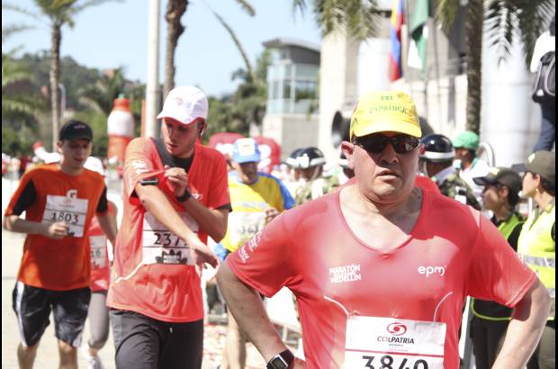 Esteban Jaramillo y Sebasti&#225;n Salazar - M&#225;s de 10 mil competidores se dieron cita en esta hist&#243;rica cita deportiva que se corr&#237;a en las modalidades de 5, 10, 21 y 42 kil&#243;metros.