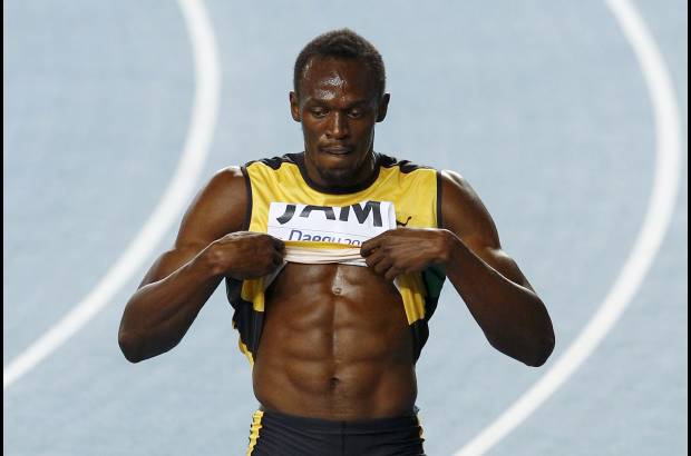 Reuters - Usain Bolt llev&#243; el domingo a Jamaica a conseguir un r&#233;cord mundial de 37,04 segundos en la final de la carrera de relevos 4x100 en el Mundial de atletismo que se disputa en Corea del Sur.