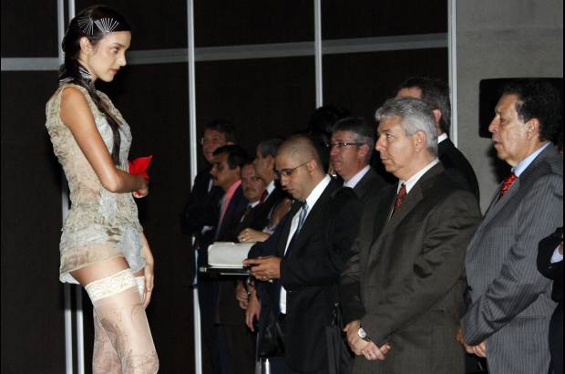 Jaime P&#233;rez - Noventa a&#241;os de historia y buenos recuerdos celebr&#243; Fabricato-Tejic&#243;ndor.