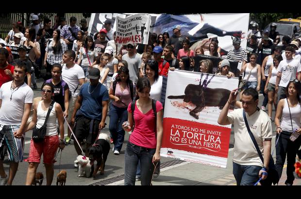Julio C&#233;sar Herrera - La manifestaci&#243;n comenz&#243; a las 10:30 a.m. en la estaci&#243;n Estadio del metro y termin&#243; a las 11:30 a.m. en la plaza La Macarena.