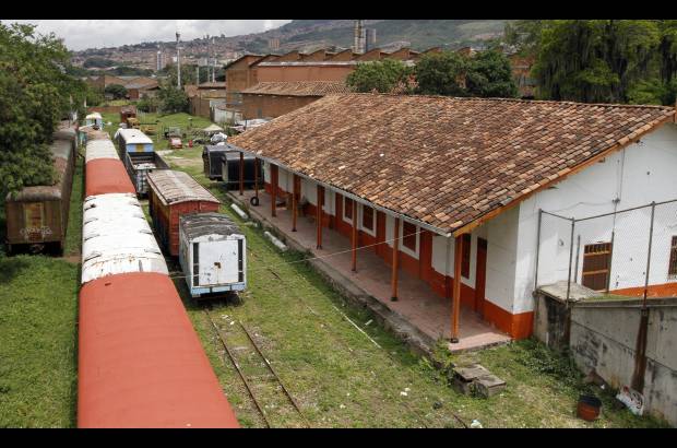 Donaldo Zuluega - La historia de los Ferrocarriles Nacionales estuvo atada a la del municipio de Bello.