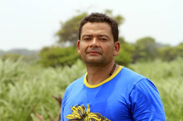 Cortes&#237;a Canal Caracol - RONALD VILLEGAS: Con 42 a&#241;os, es el veterano del equipo. Este ingeniero qu&#237;mico practica desde hace varios a&#241;os las artes marciales mixtas, lo que le ha servido para viajar por el mundo.